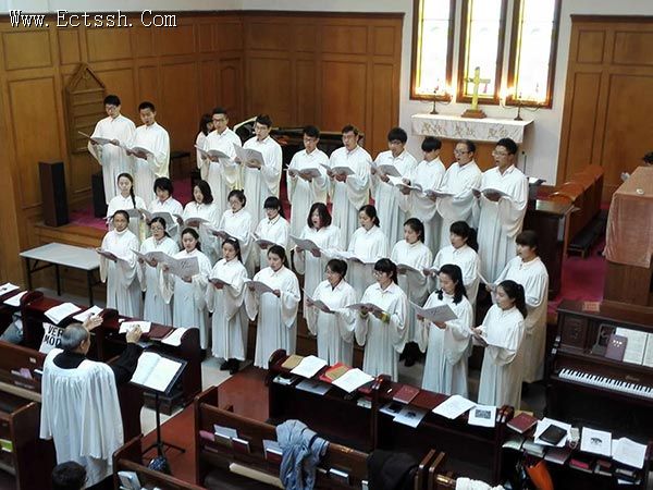 华东神学院举行2016年受难周活动 华东神学院举行2016年受难周活动
