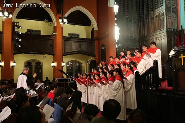 华东神学院圣乐系师生在上海国际礼拜堂举行音乐崇拜 华东神学院圣乐系师生在上海国际礼拜堂举行音乐崇拜
