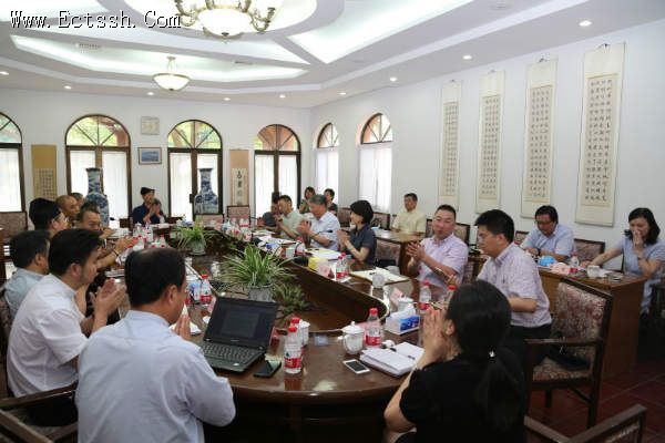 沙海林部长赴华东神学院调研 沙海林部长赴华东神学院调研