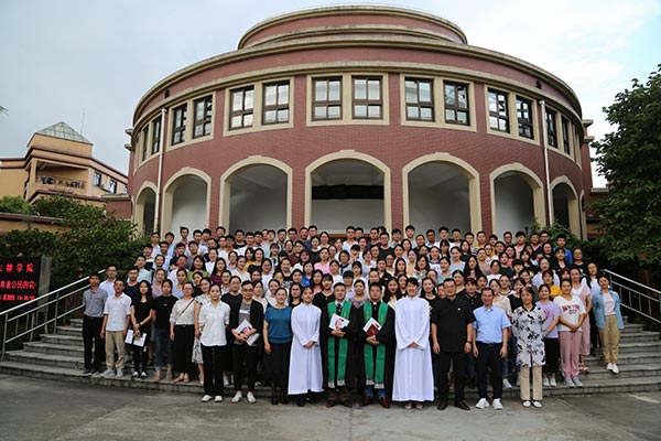 华东神学院举行2019年开学典礼活动 华东神学院举行2019年开学典礼活动